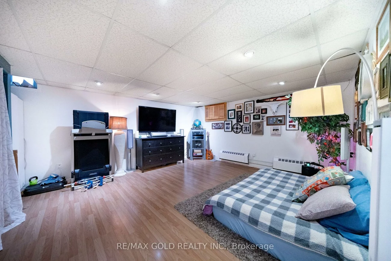 6540, Falconer, Streetsville, Mississauga