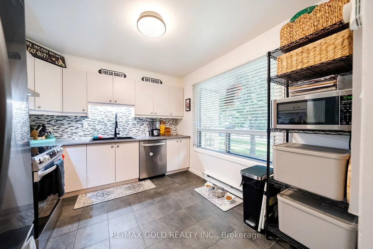 6540, Falconer, Streetsville, Mississauga