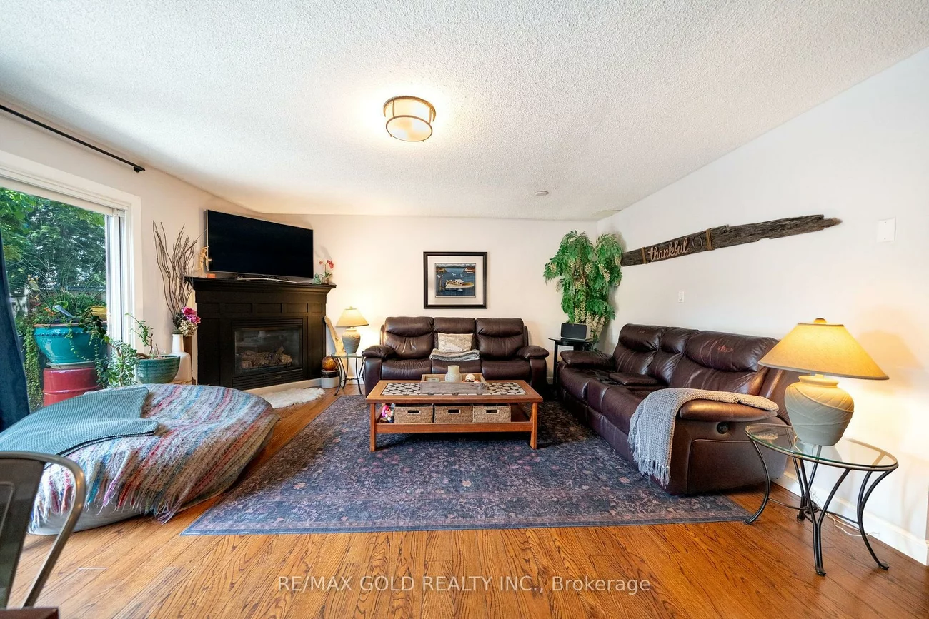 6540, Falconer, Streetsville, Mississauga