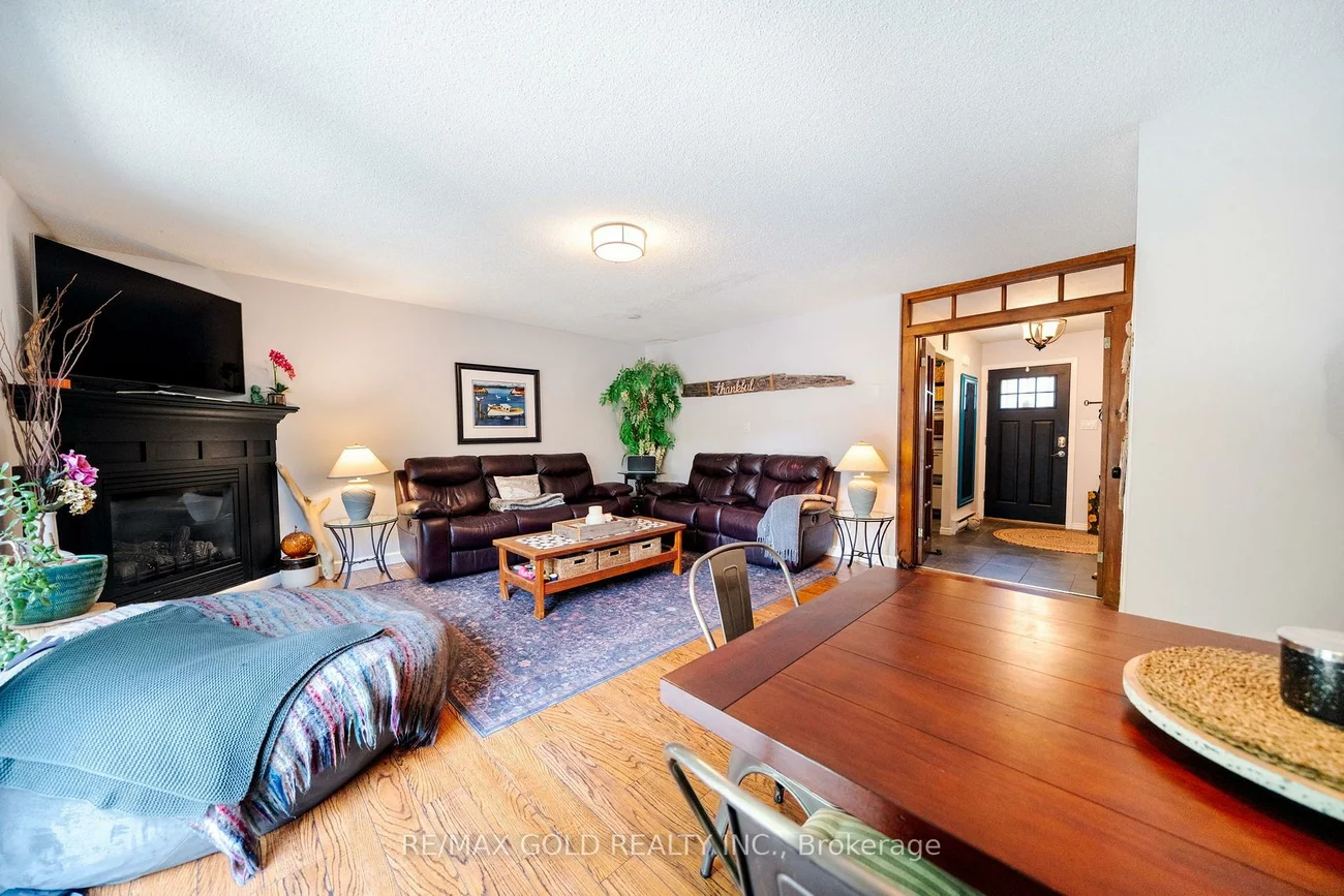 6540, Falconer, Streetsville, Mississauga