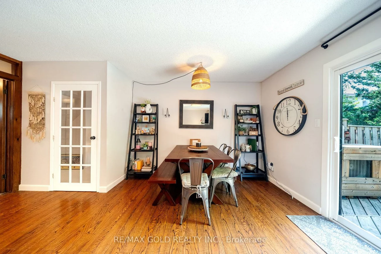 6540, Falconer, Streetsville, Mississauga