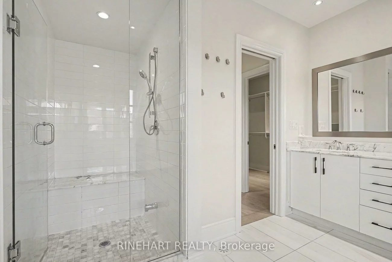 2082, Queensborough, Central Erin Mills, Mississauga