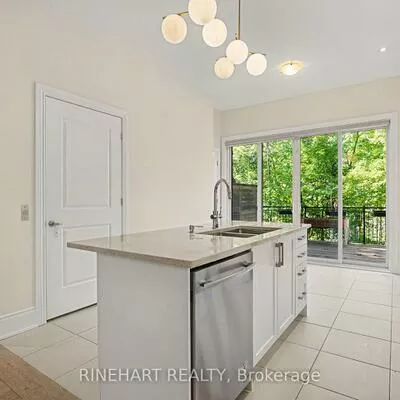 2082, Queensborough, Central Erin Mills, Mississauga