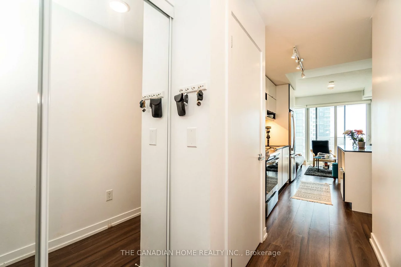4065, Confederation, City Centre, Mississauga