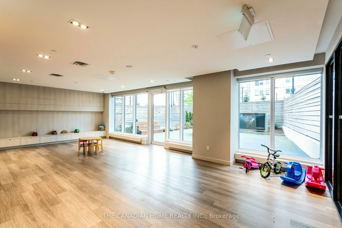 4065, Confederation, City Centre, Mississauga