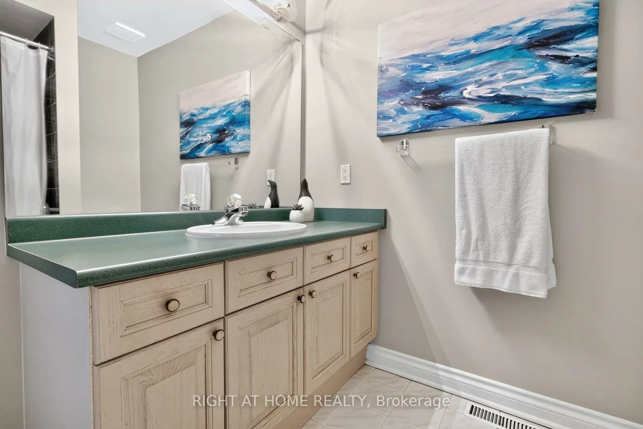 5480, Glen Erin, Central Erin Mills, Mississauga