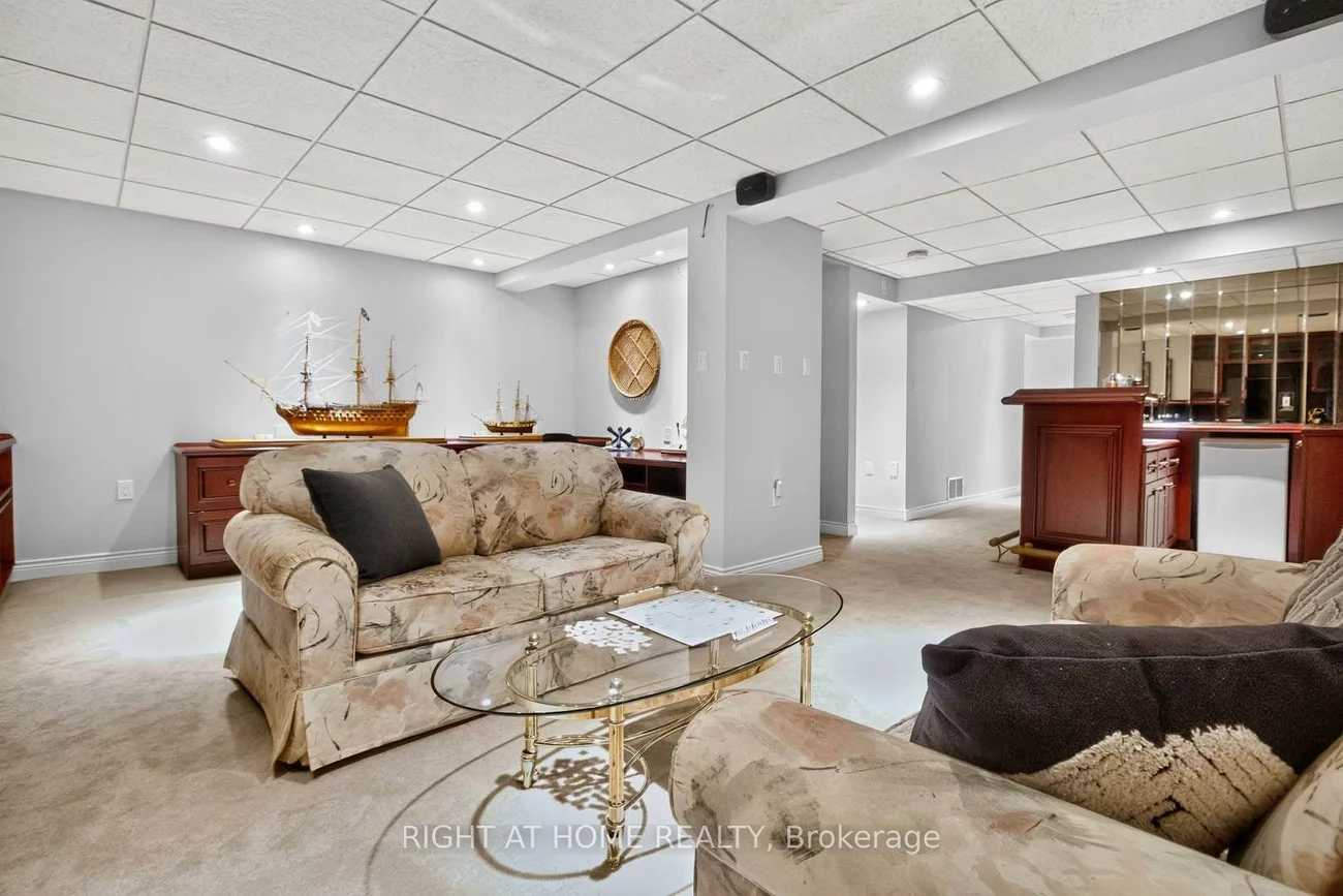 5480, Glen Erin, Central Erin Mills, Mississauga