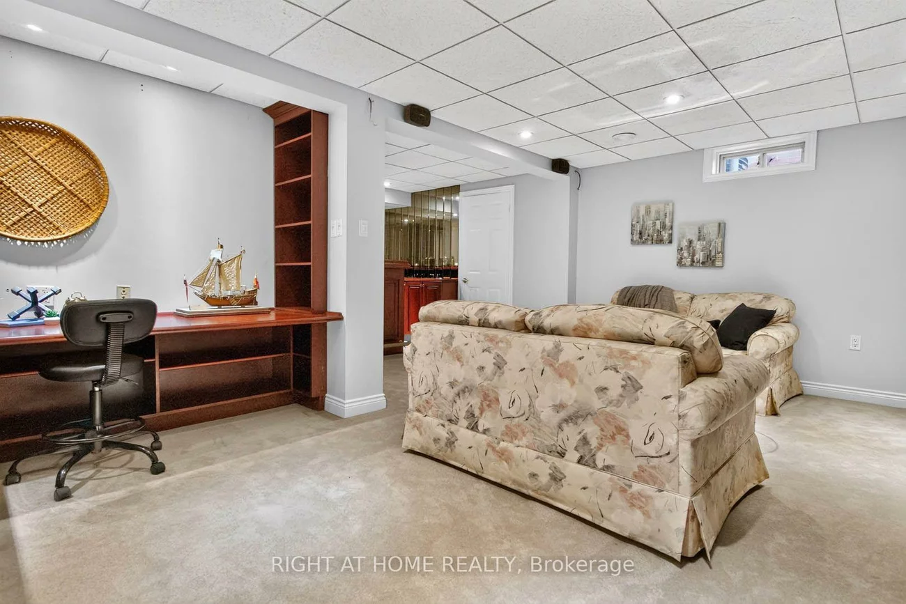 5480, Glen Erin, Central Erin Mills, Mississauga