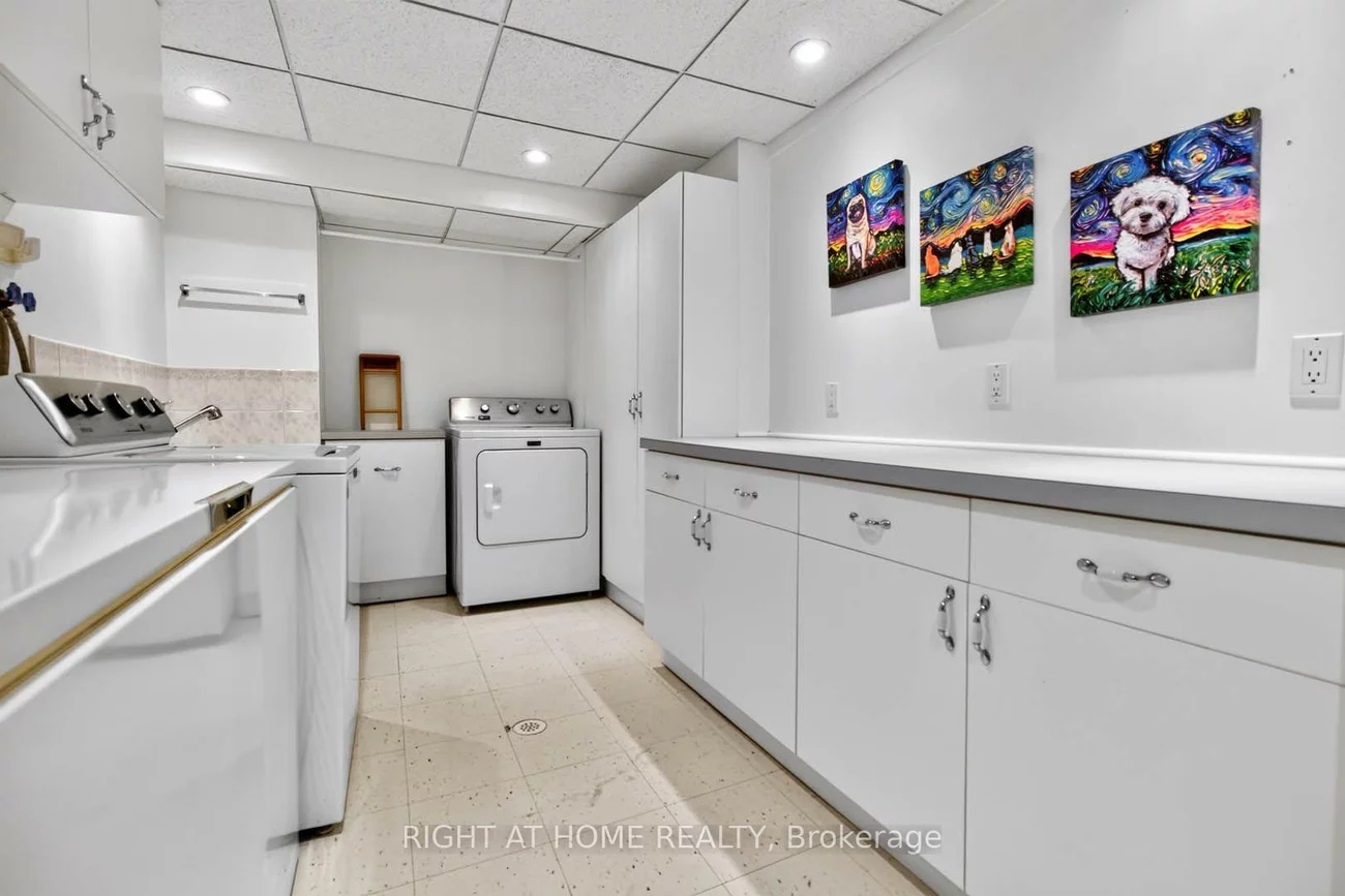 5480, Glen Erin, Central Erin Mills, Mississauga