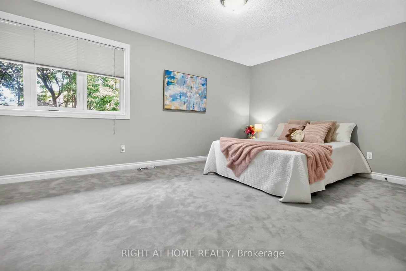 5480, Glen Erin, Central Erin Mills, Mississauga