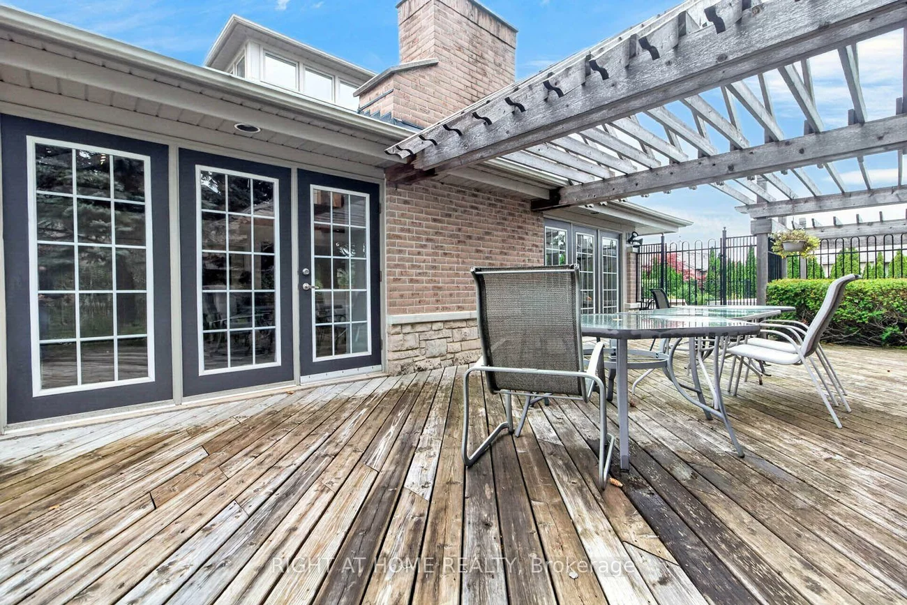 5480, Glen Erin, Central Erin Mills, Mississauga