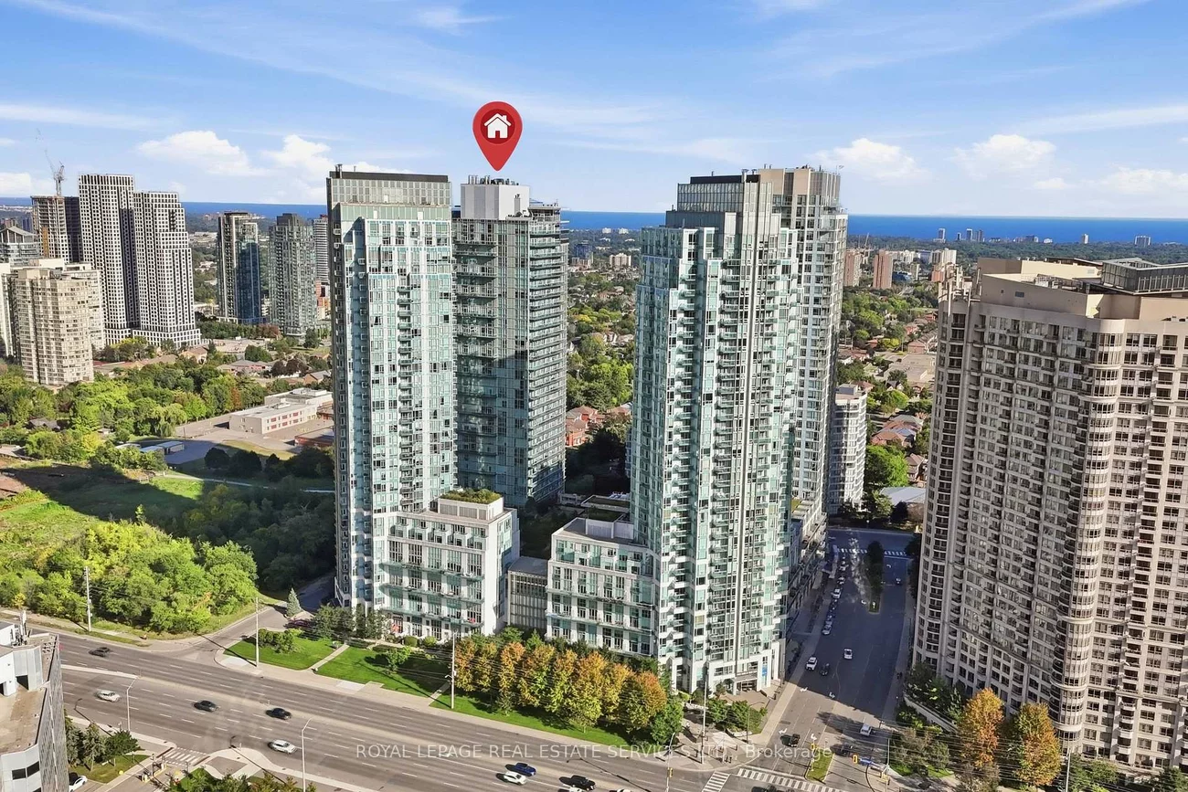 223, Webb, City Centre, Mississauga