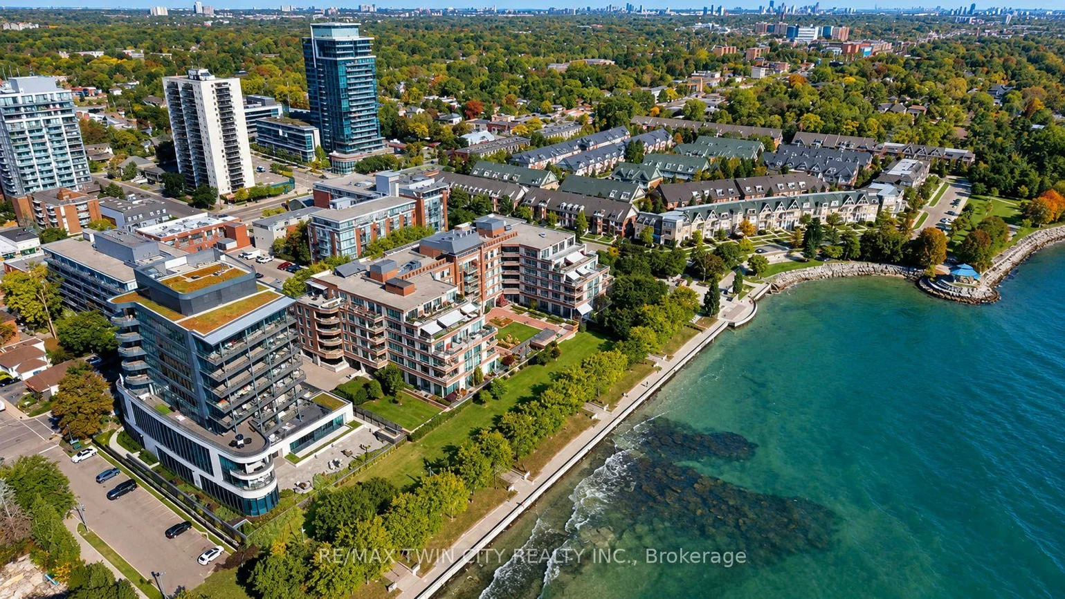 65, Port, Port Credit, Mississauga
