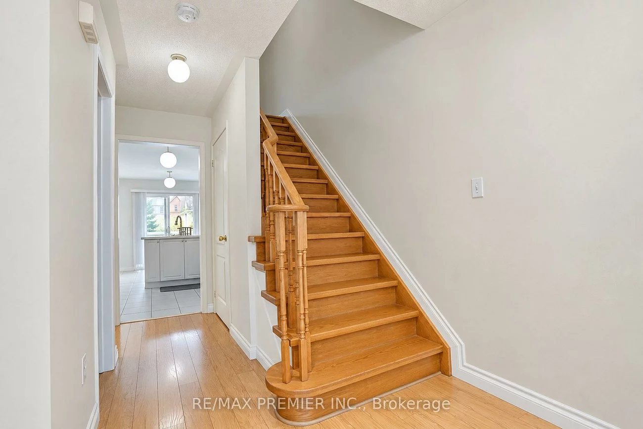 3030, Breakwater, Cooksville, Mississauga