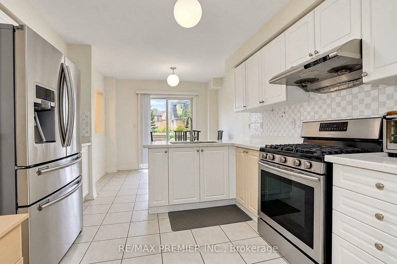 3030, Breakwater, Cooksville, Mississauga