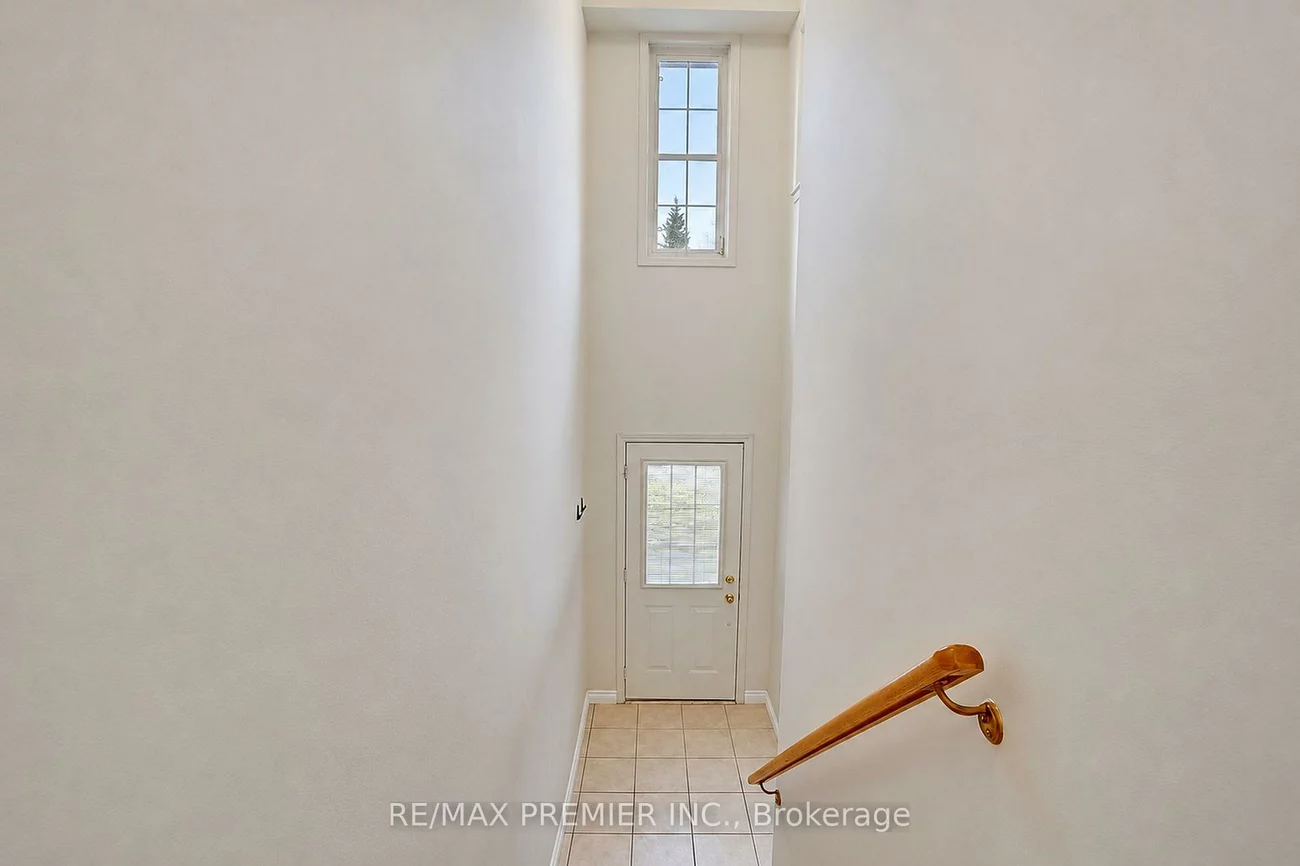 3030, Breakwater, Cooksville, Mississauga
