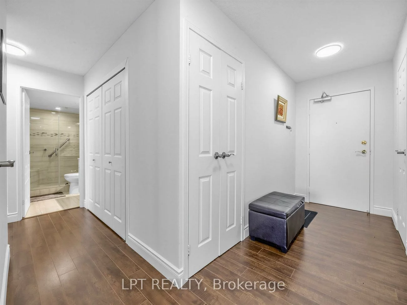 3590, Kaneff, Mississauga Valleys, Mississauga