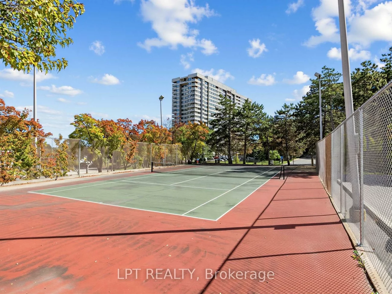 3590, Kaneff, Mississauga Valleys, Mississauga
