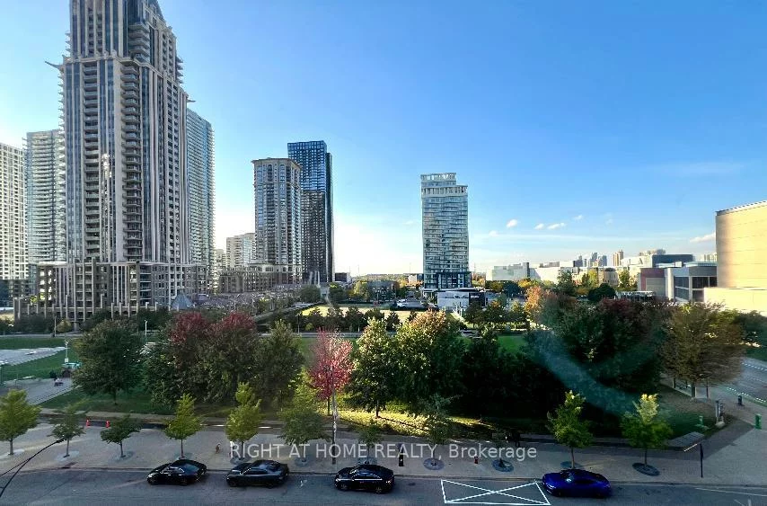 4090, Living Arts, City Centre, Mississauga