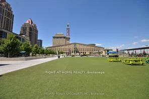 4090, Living Arts, City Centre, Mississauga