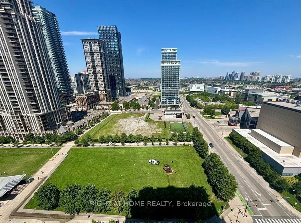 4090, Living Arts, City Centre, Mississauga