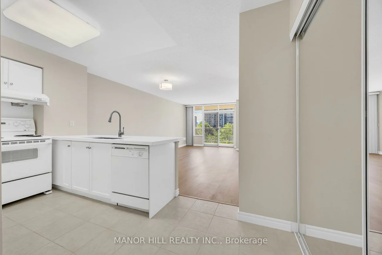 35, Kingsbridge Garden, Hurontario, Mississauga
