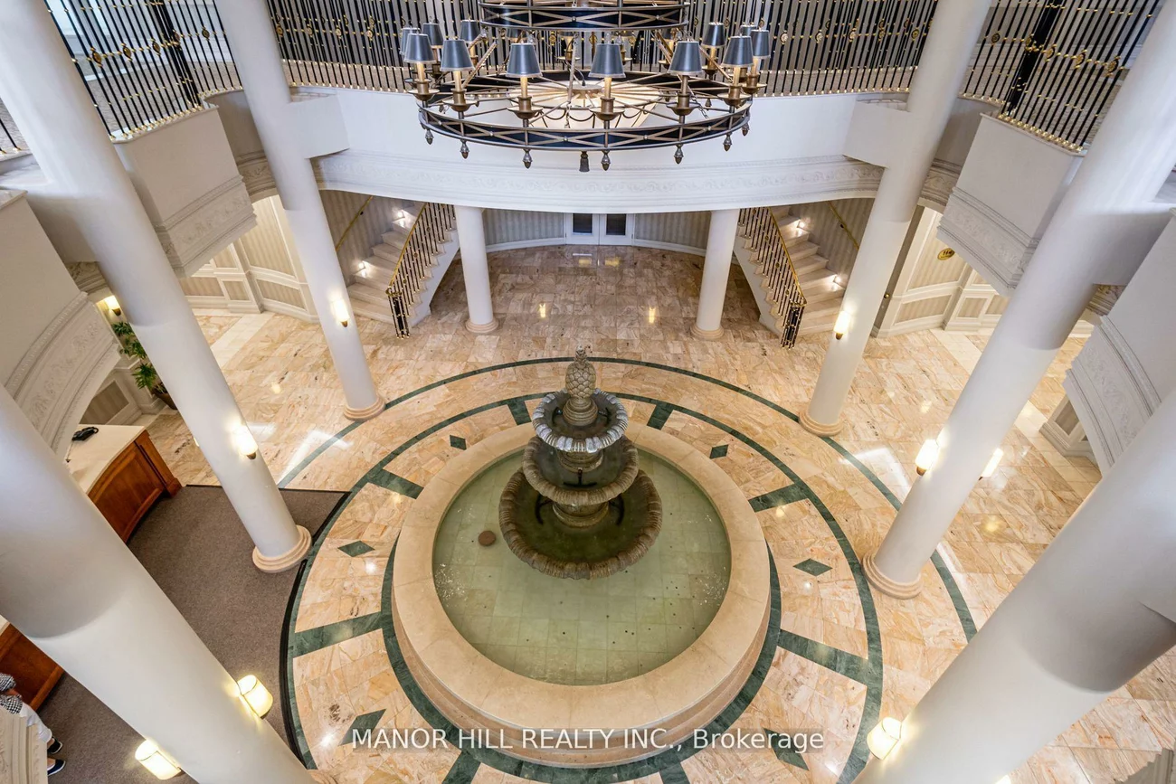 35, Kingsbridge Garden, Hurontario, Mississauga