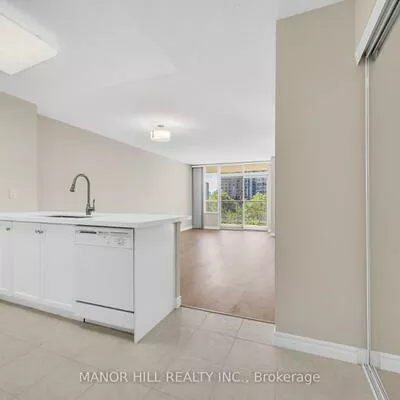 35, Kingsbridge Garden, Hurontario, Mississauga