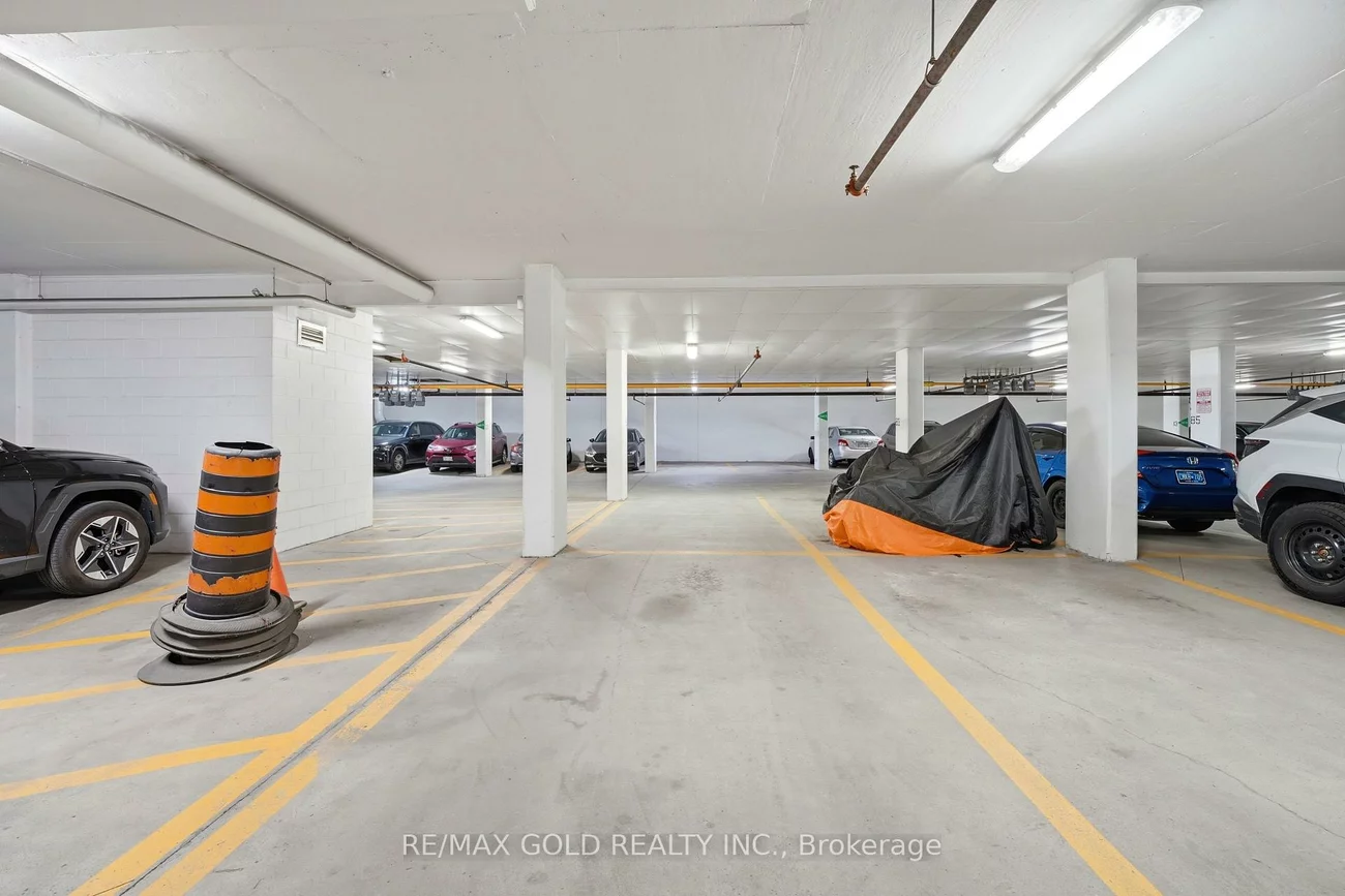 5025, Harvard, Churchill Meadows, Mississauga