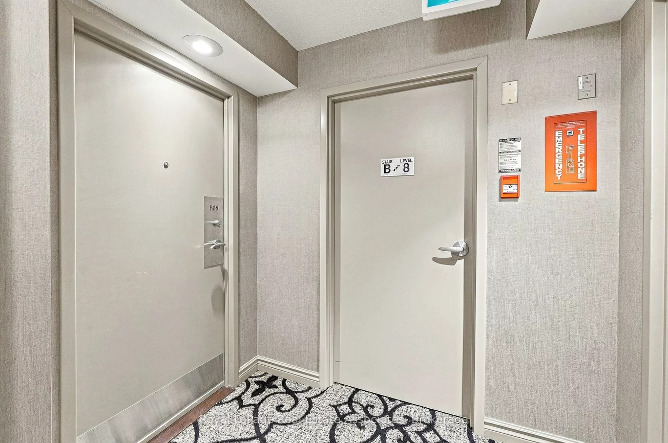 350, Rathburn, Creditview, Mississauga
