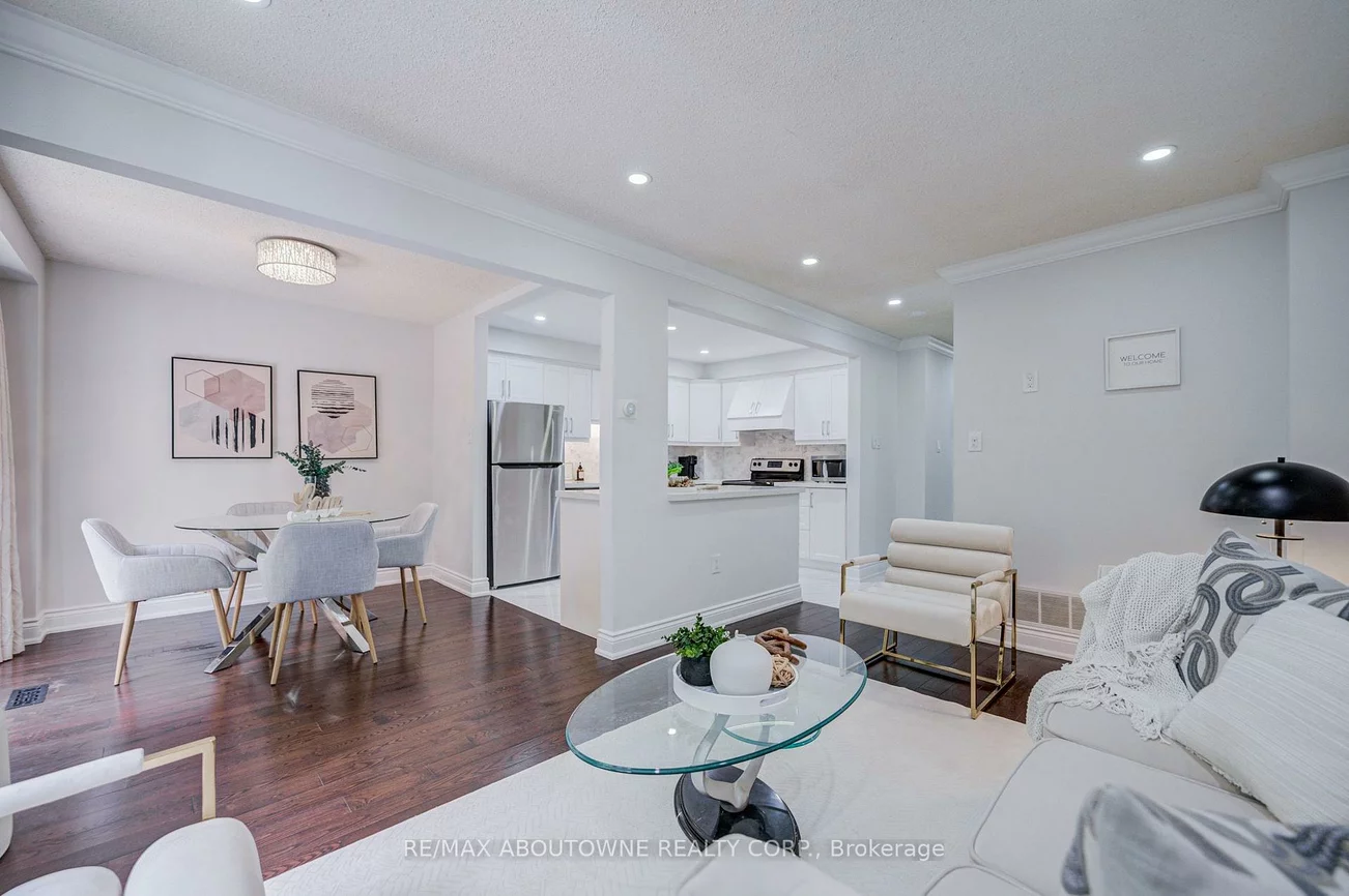 2766, Folkway, Erin Mills, Mississauga