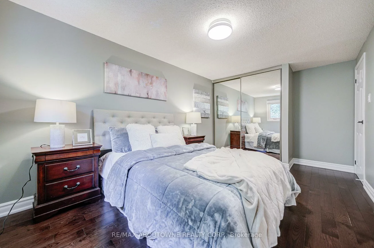 2766, Folkway, Erin Mills, Mississauga