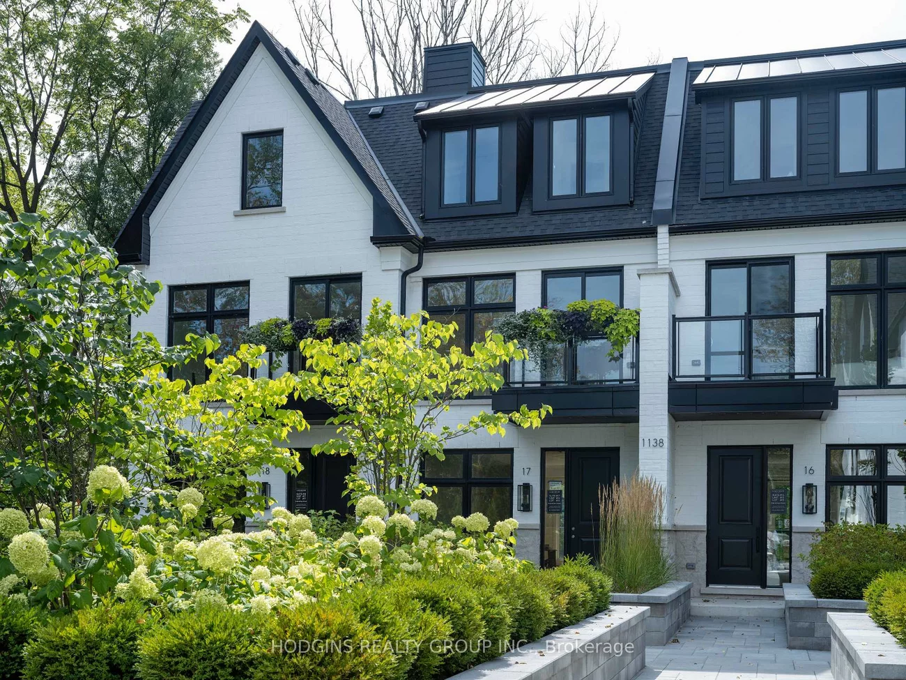 1136, Mona, Mineola, Mississauga
