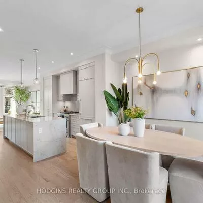 1136, Mona, Mineola, Mississauga