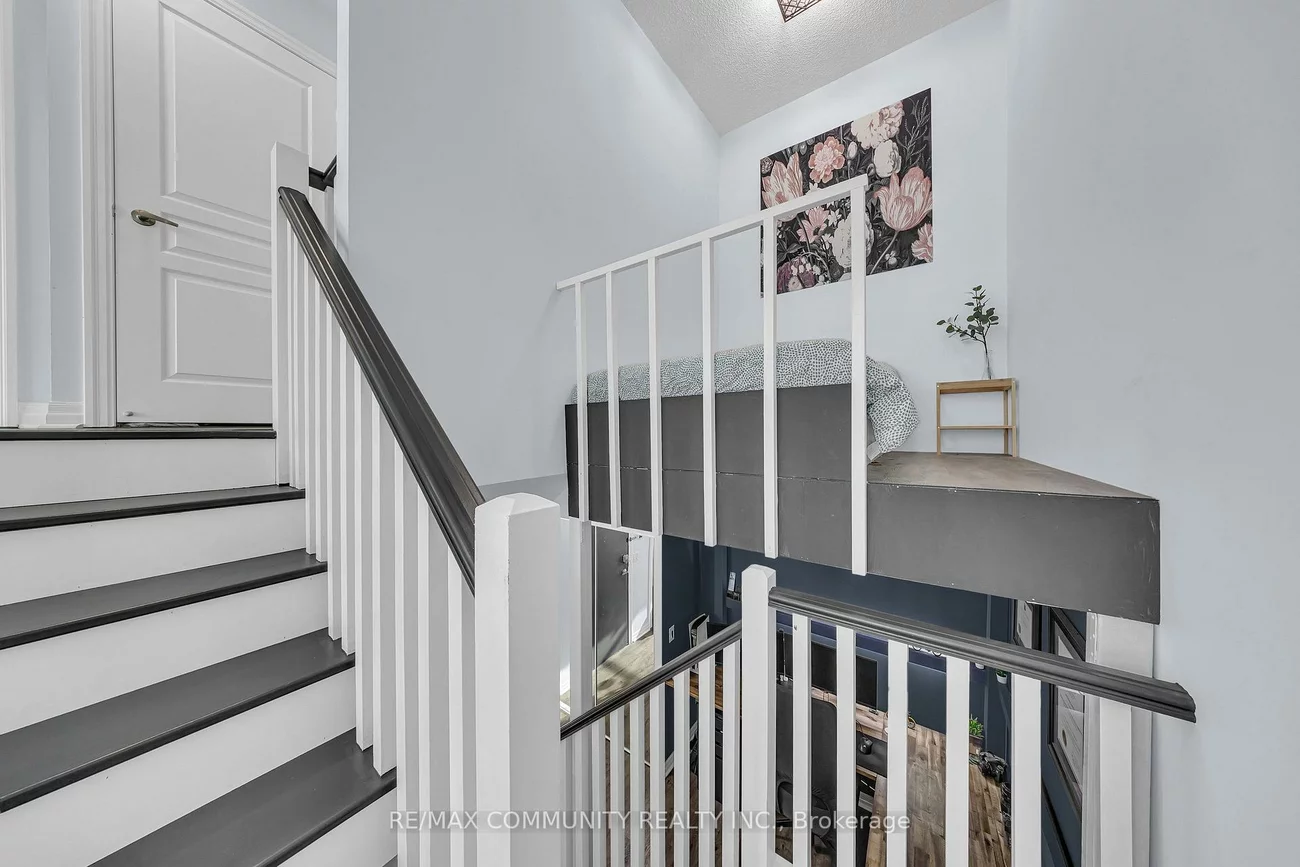 223, Webb, City Centre, Mississauga