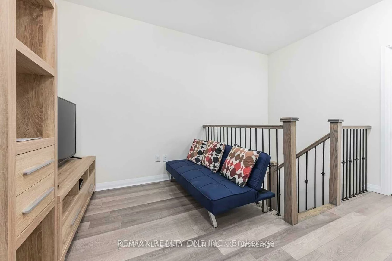 5025, Four Springs, Hurontario, Mississauga