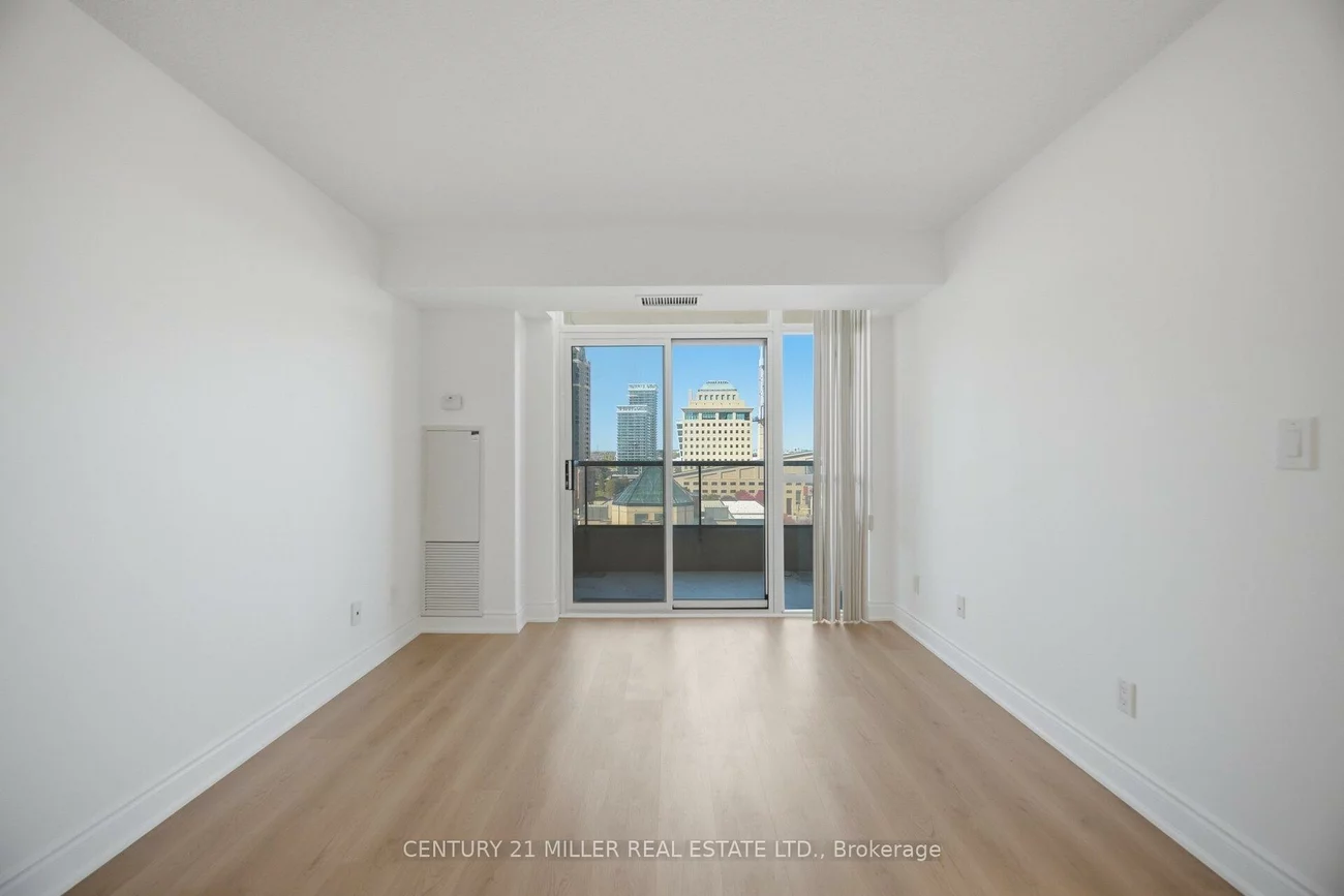 310, Burnhamthorpe, City Centre, Mississauga