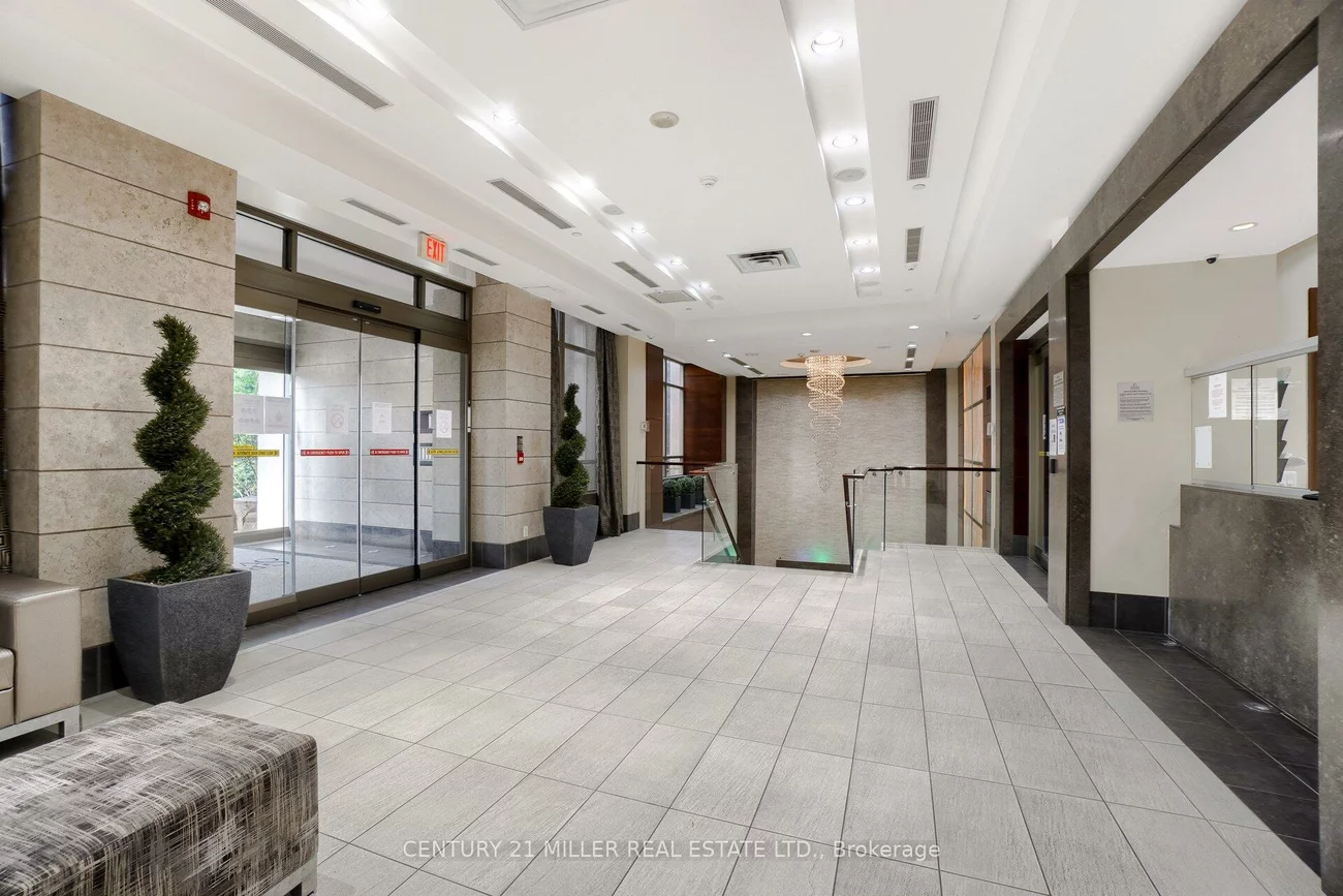 310, Burnhamthorpe, City Centre, Mississauga