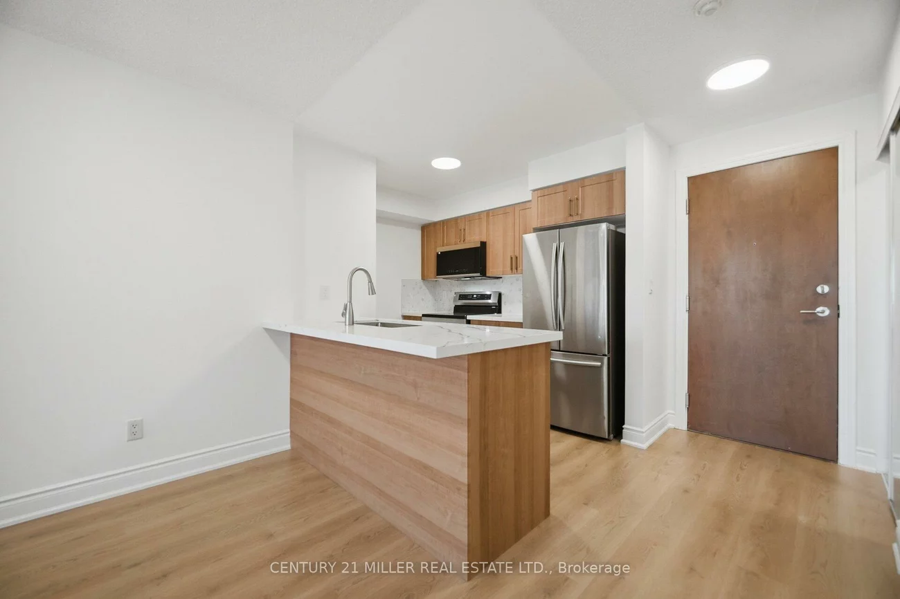 310, Burnhamthorpe, City Centre, Mississauga