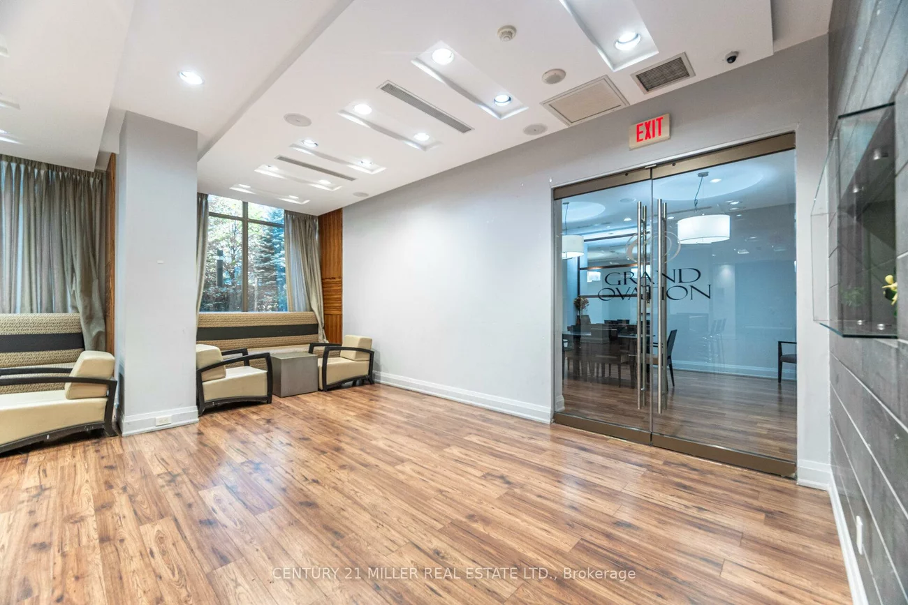 310, Burnhamthorpe, City Centre, Mississauga