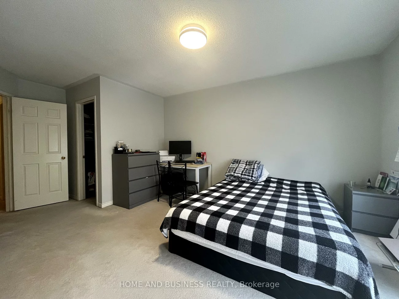 1588, South Parade, East Credit, Mississauga