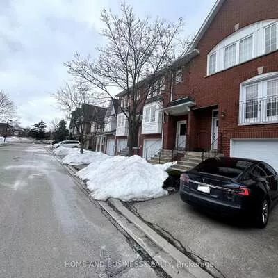 1588, South Parade, East Credit, Mississauga