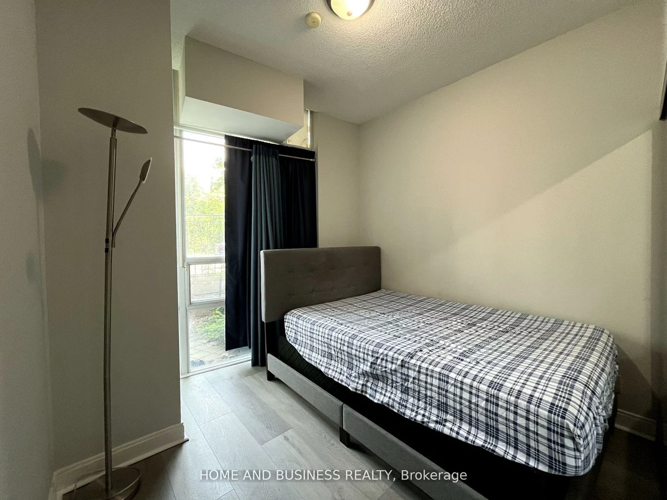 80, Absolute, City Centre, Mississauga