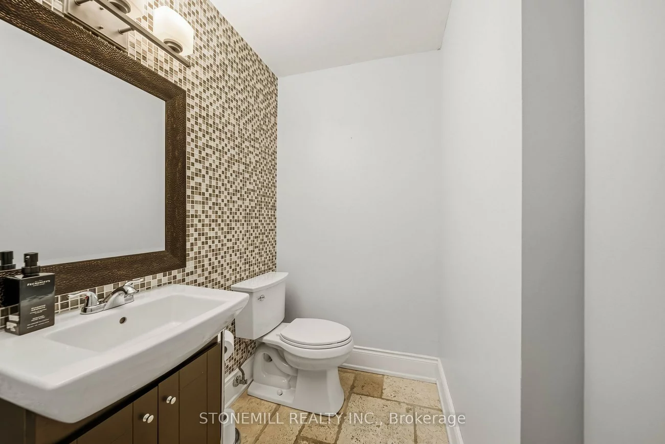 2155, South Millway, Erin Mills, Mississauga