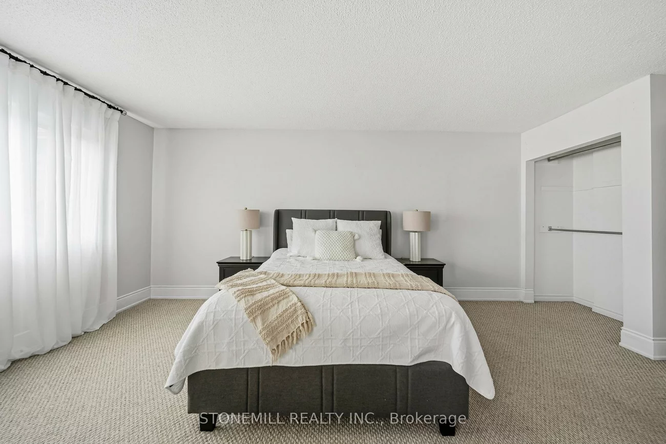 2155, South Millway, Erin Mills, Mississauga