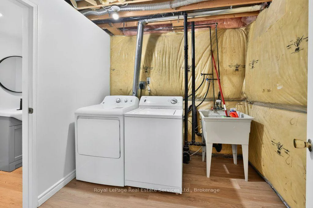 5910, Greensboro, Central Erin Mills, Mississauga
