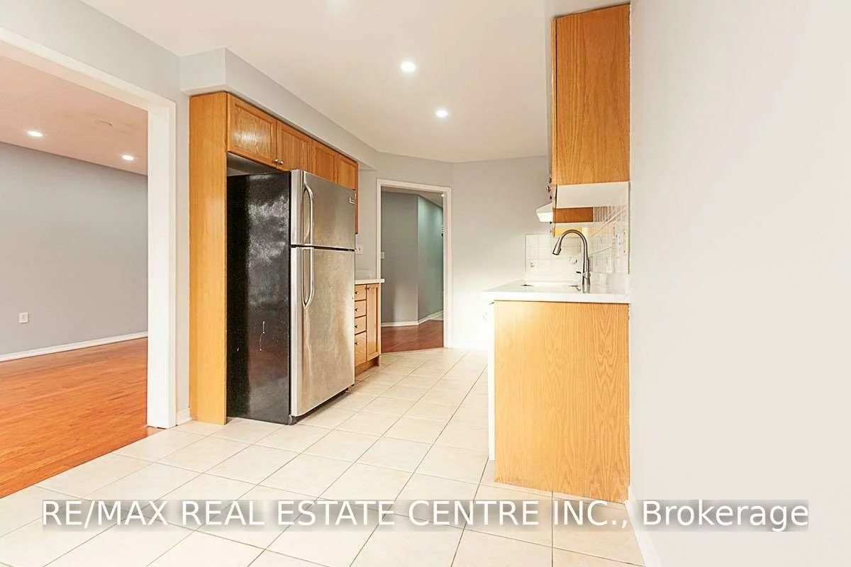 6035, Bidwell, East Credit, Mississauga