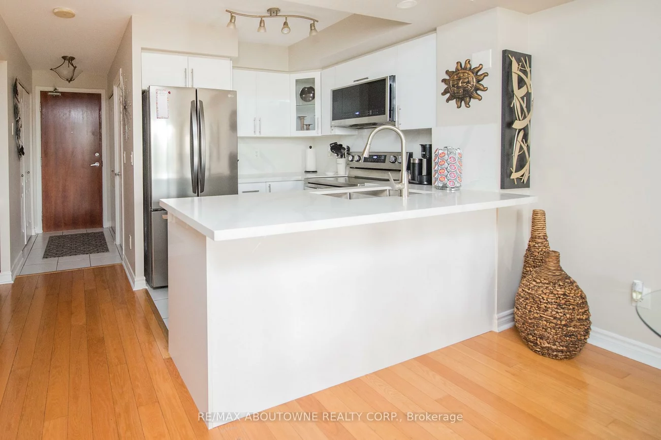 4080, Living Arts, City Centre, Mississauga