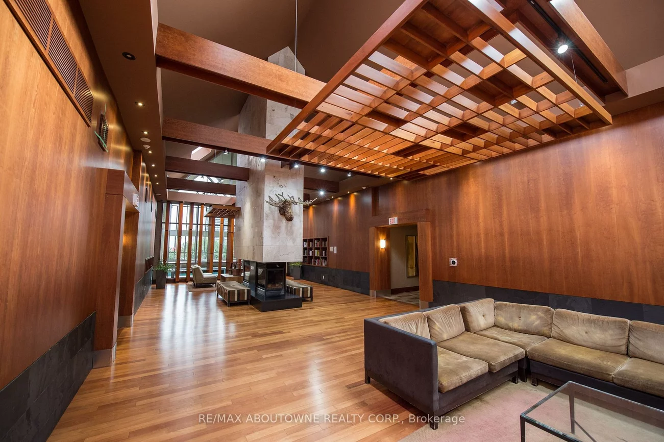4080, Living Arts, City Centre, Mississauga