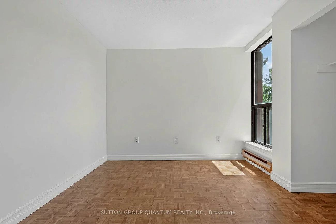 965, Inverhouse, Clarkson, Mississauga